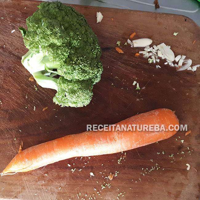 Arroz com Brócolis e Cenoura