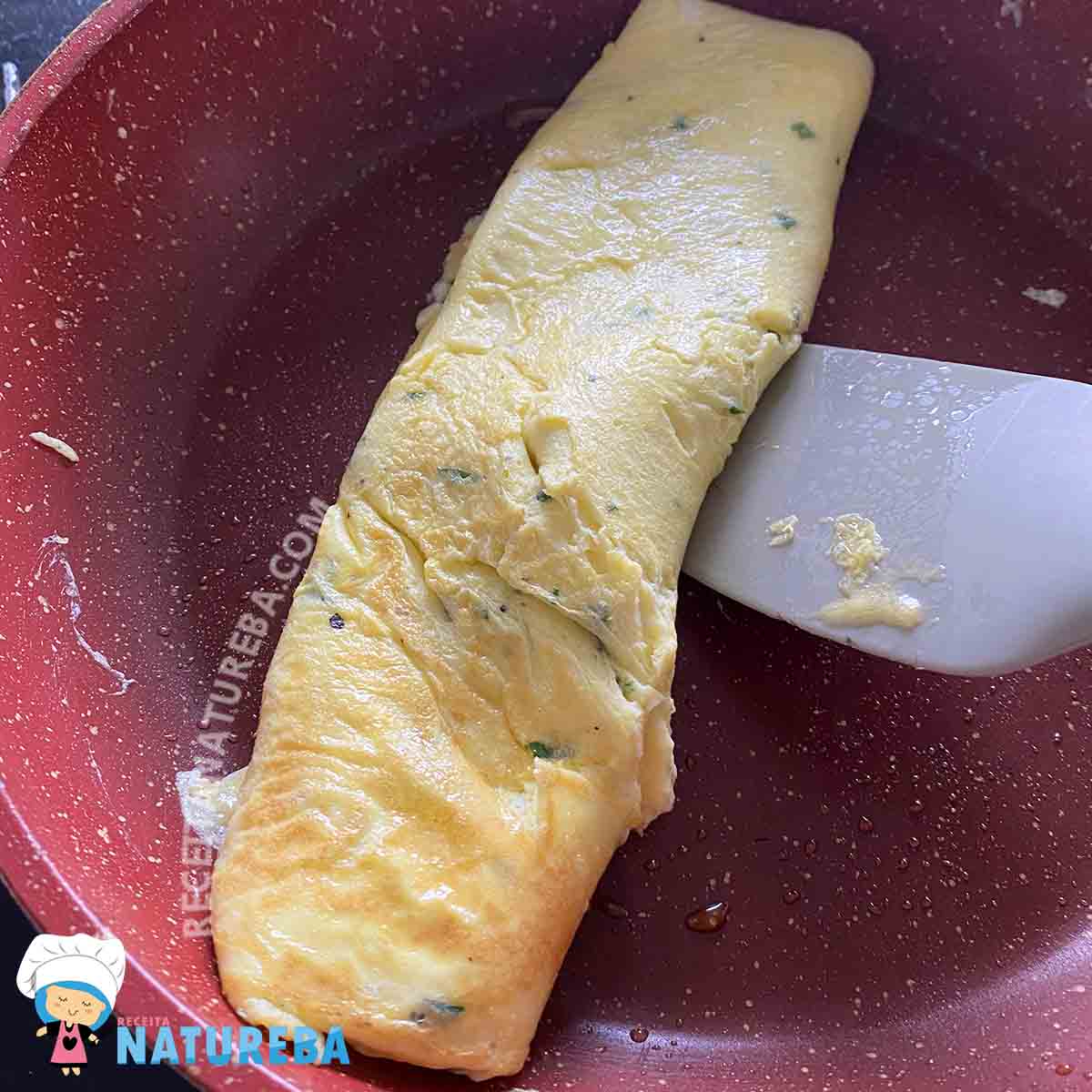 finalizando o omelete simples